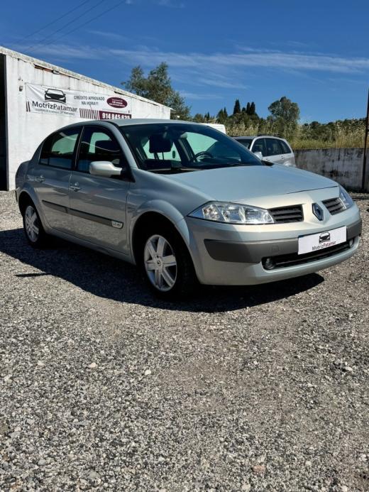 renault-megane-2004-gasolina-1390cc
