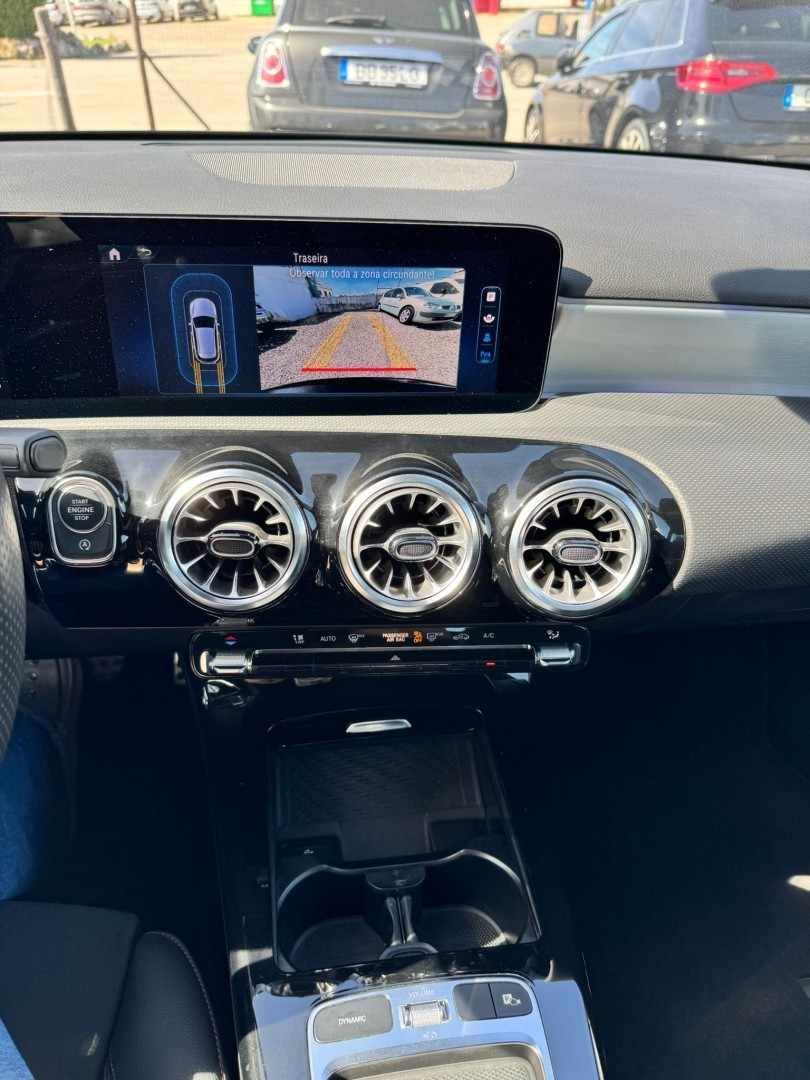 mercedes-benz-classe-a-2023-hibrido-1332cc