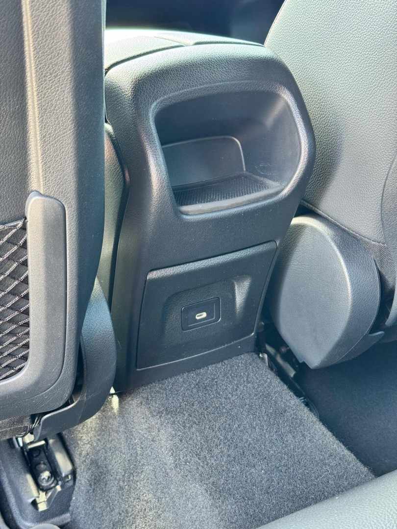 mercedes-benz-classe-a-2023-hibrido-1332cc