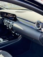 mercedes-benz-classe-a-2023-hibrido-1332cc