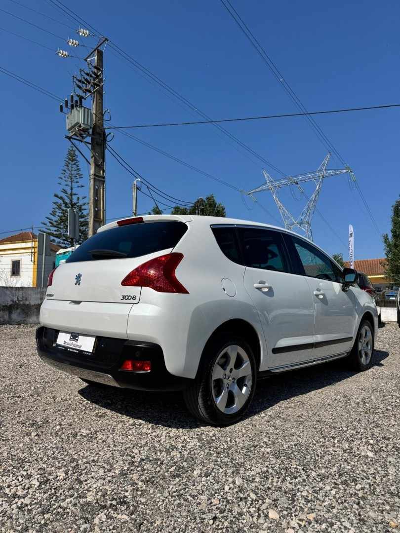 peugeot-3008-2010-diesel-1560cc