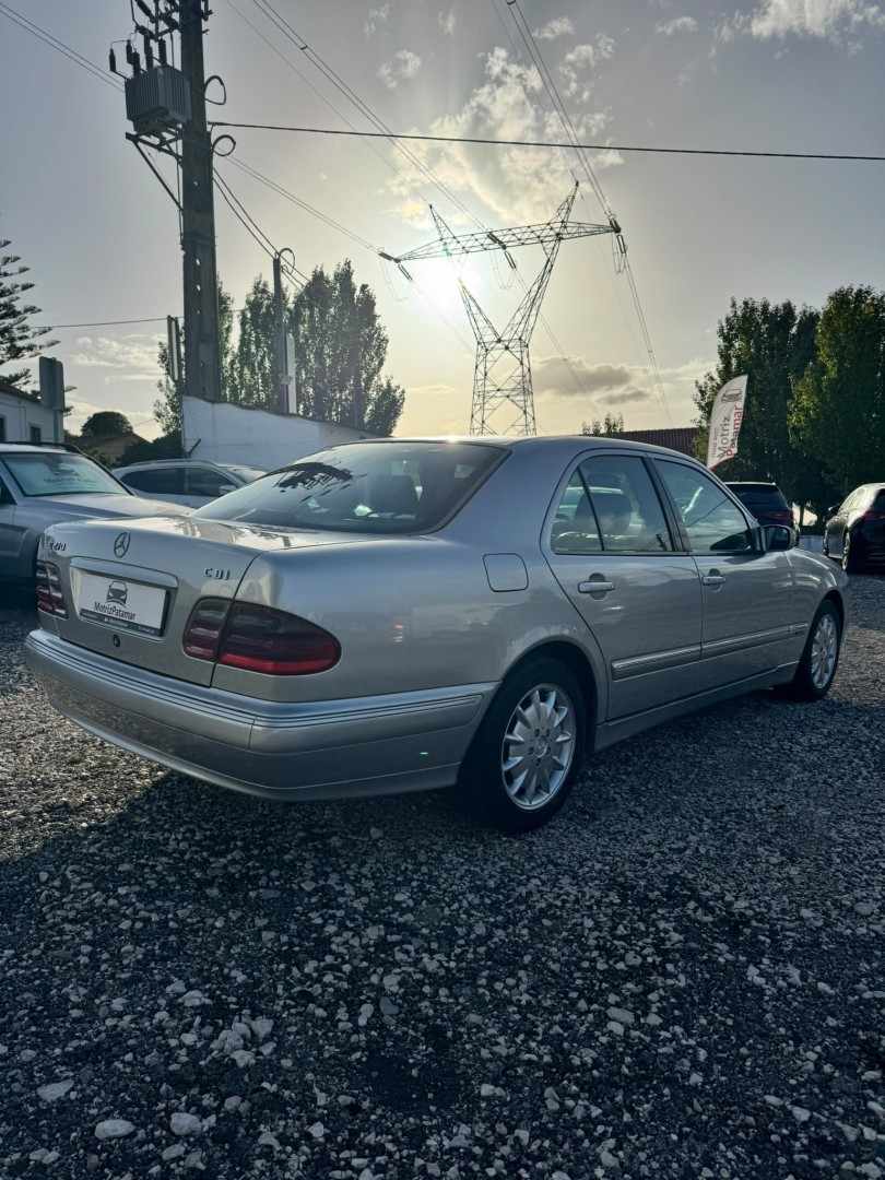mercedes-benz-classe-e-2001-diesel-2687cc