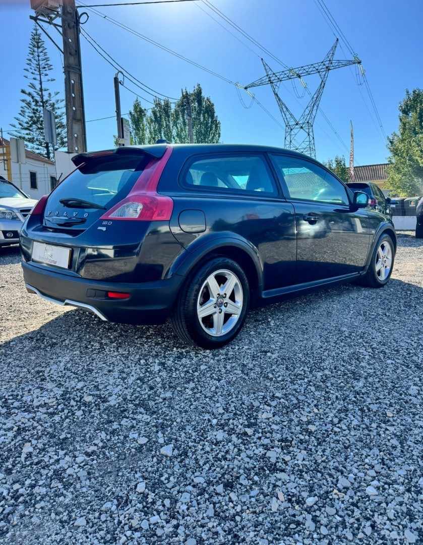 volvo-c30-2009-diesel-1560cc