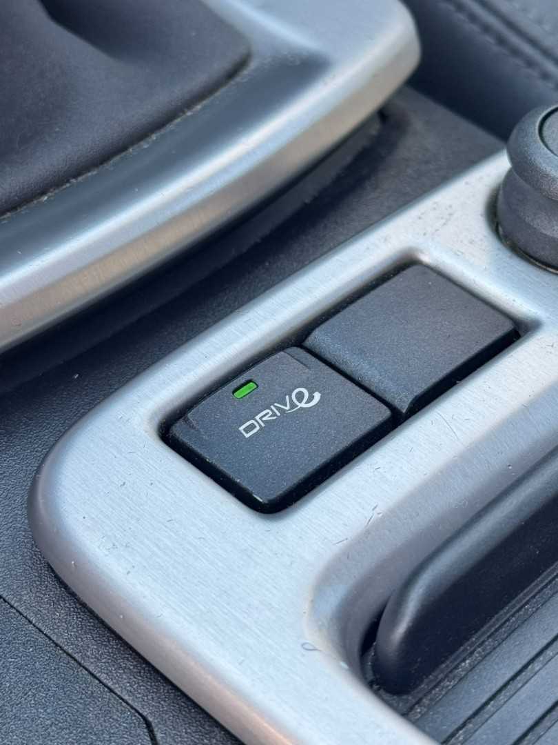 volvo-c30-2009-diesel-1560cc