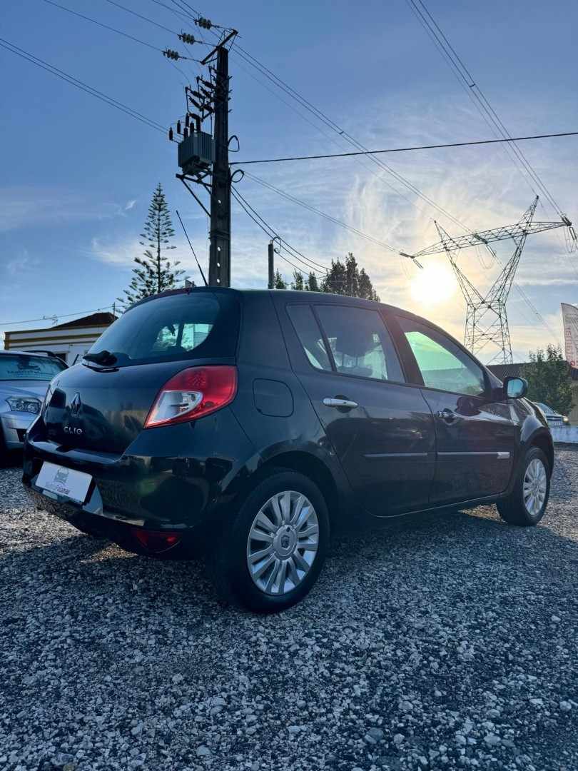 renault-clio-2009-gasolina-1149cc