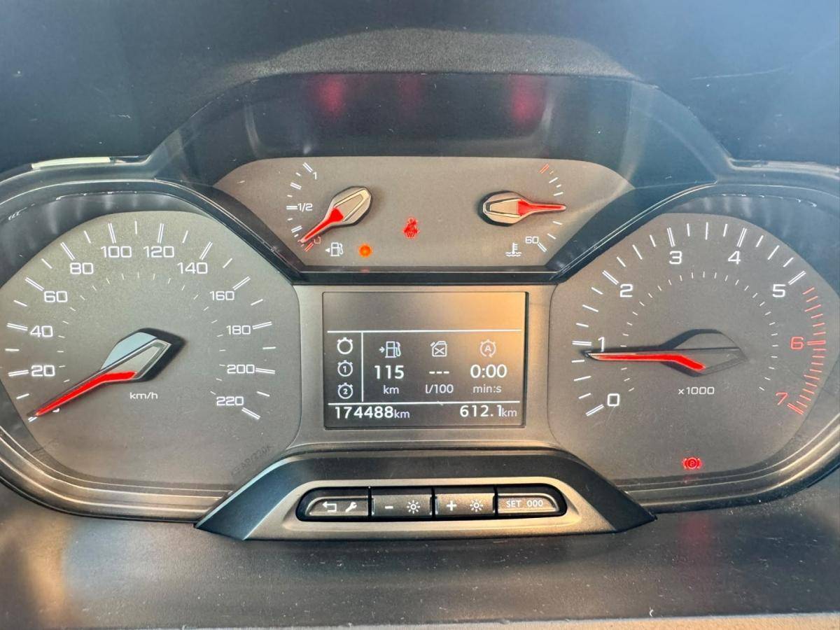peugeot-partner-2021-diesel-1499cc