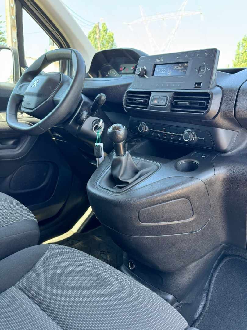 peugeot-partner-2019-diesel-1560cc