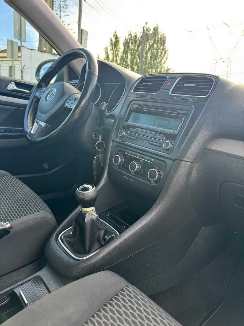 volkswagen-golf-variant-2010-diesel-1598cc