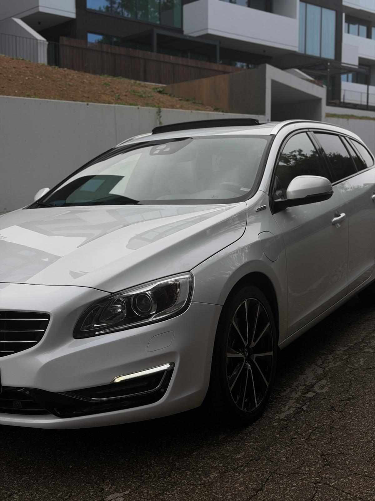 volvo-v60-polestar-d5-2-4-awd-2015-diesel-2400cc