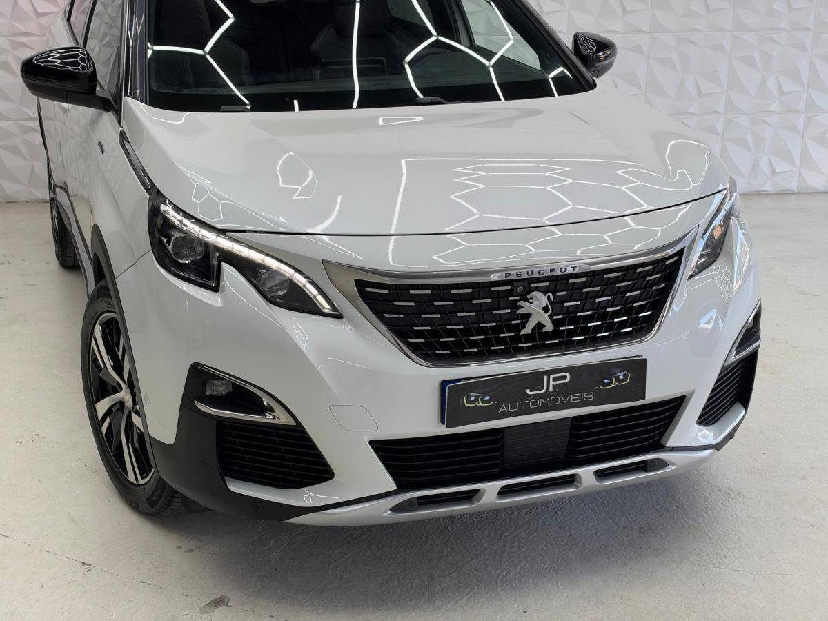 peugeot-5008-2017-gasolina-1199cc