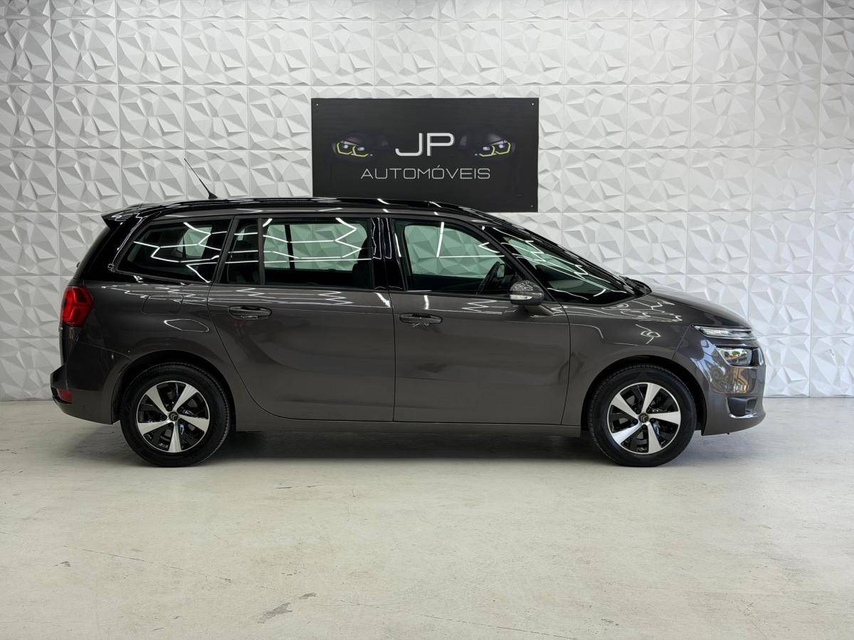 citroen-c4-grand-picasso-2016-diesel-1560cc