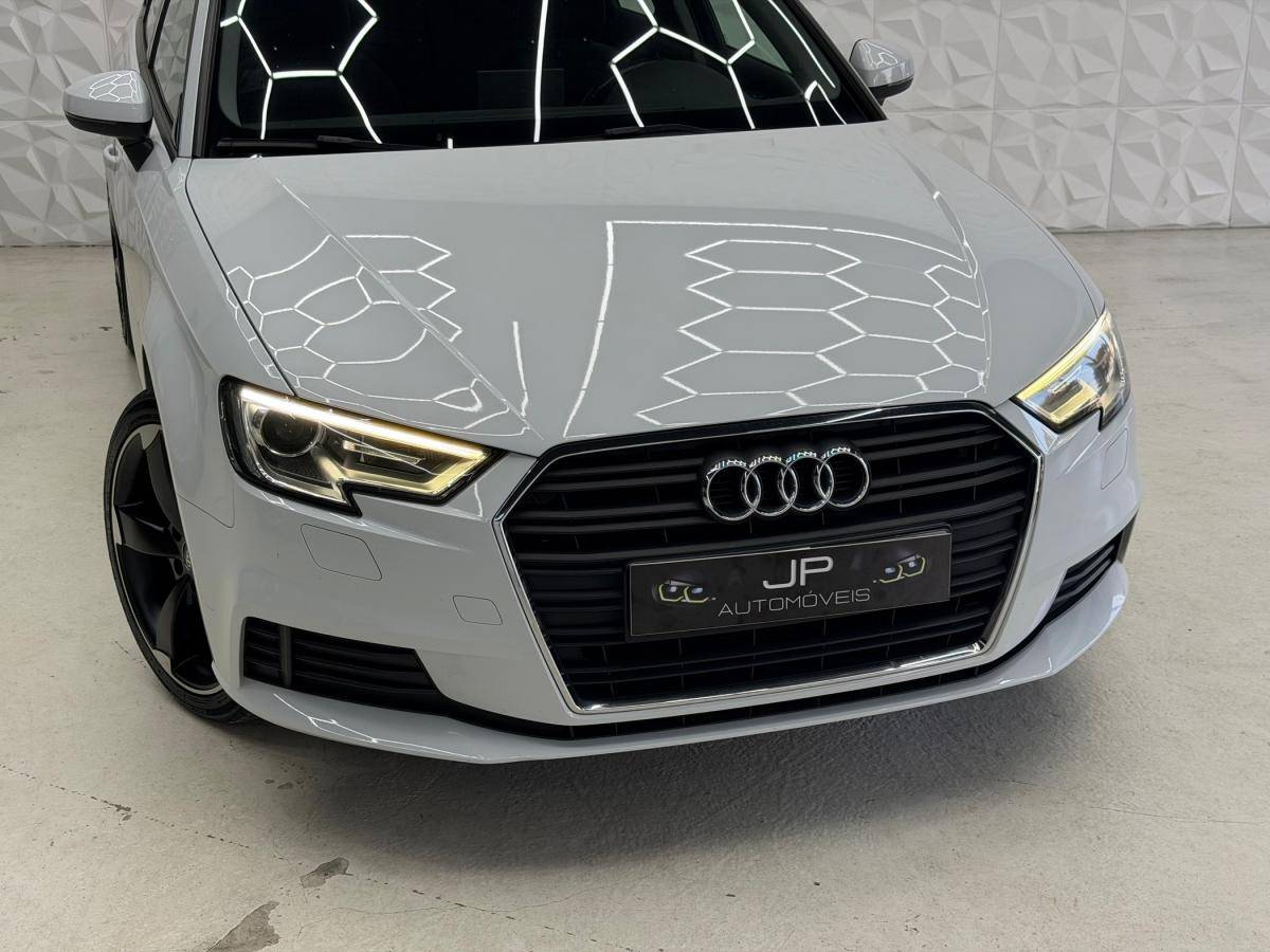 audi-a3-sportback-2016-diesel-1598cc