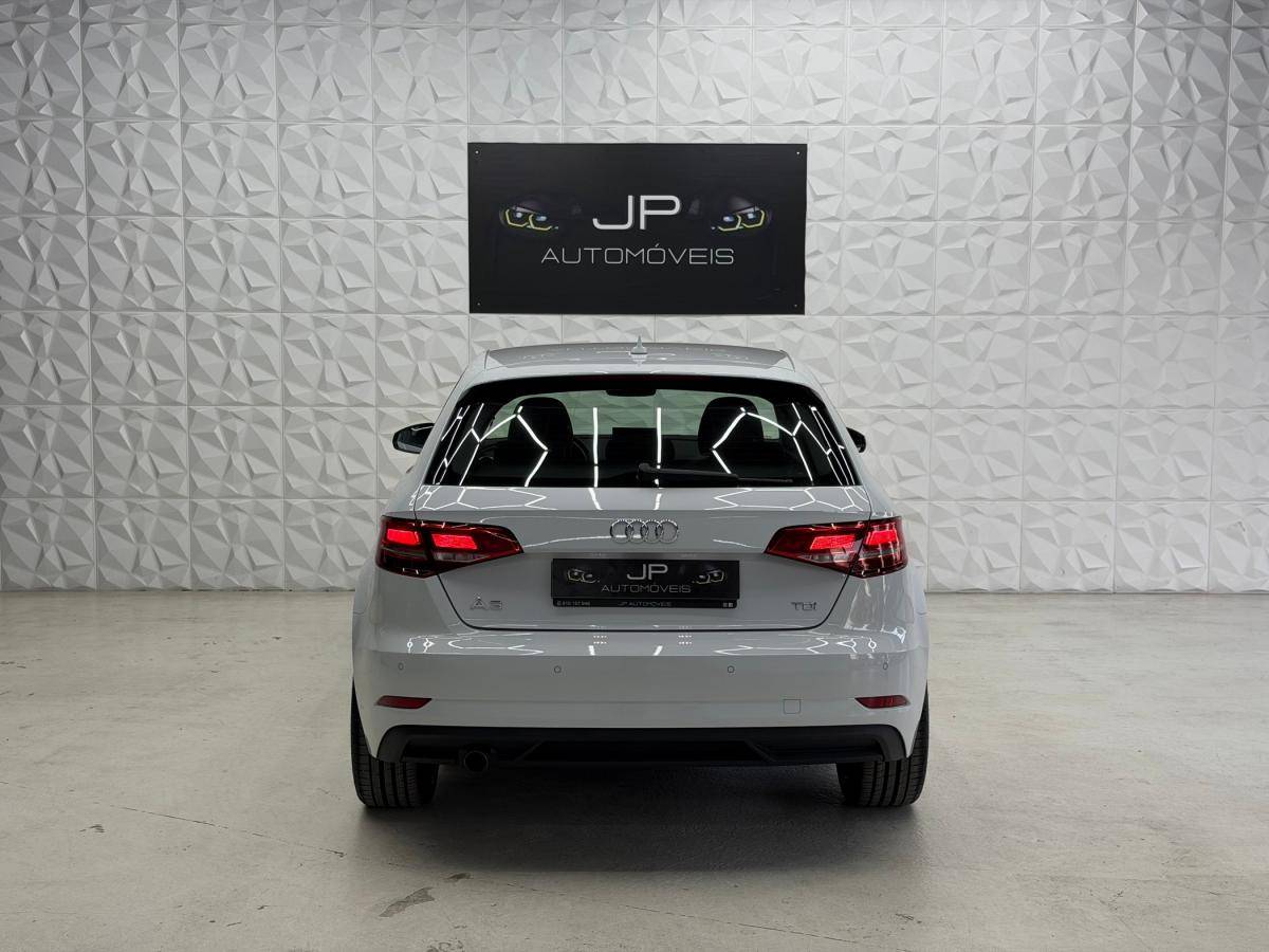 audi-a3-sportback-2016-diesel-1598cc