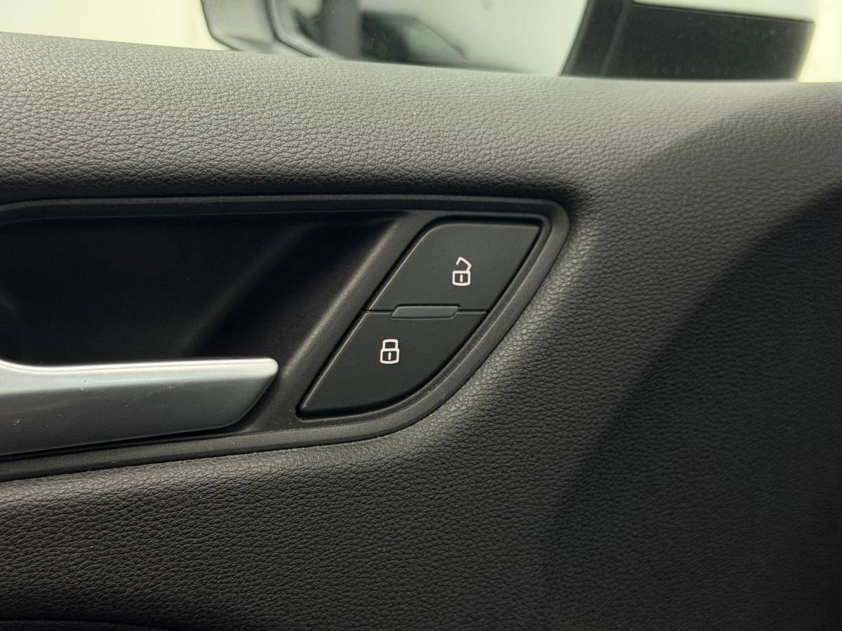 audi-a3-sportback-2016-diesel-1598cc