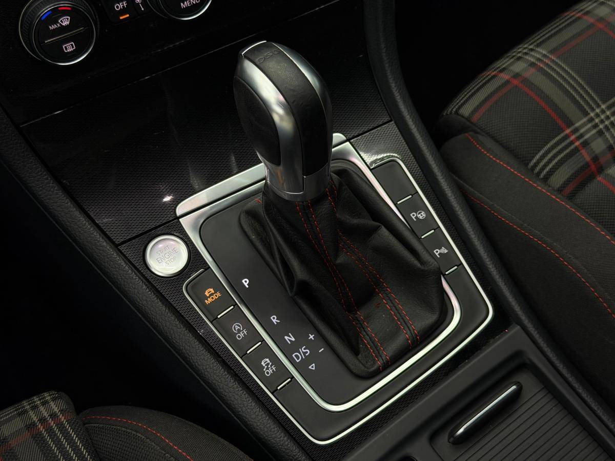 volkswagen-golf-2015-gasolina-1984cc