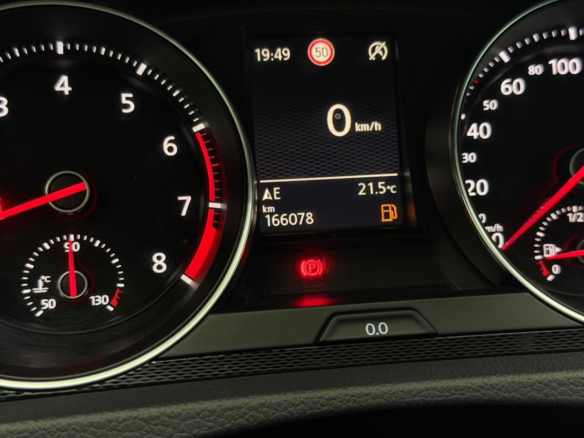 volkswagen-golf-2015-gasolina-1984cc