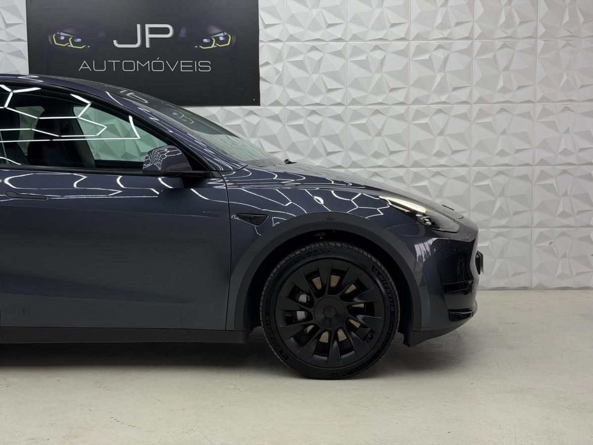 tesla-model-y-2023-eletrico-0cc