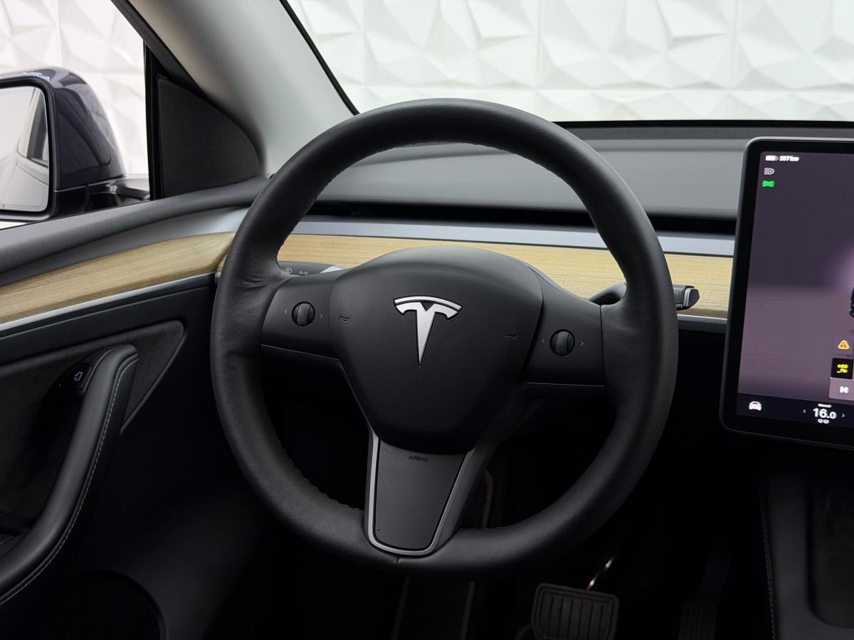 tesla-model-y-2023-eletrico-0cc
