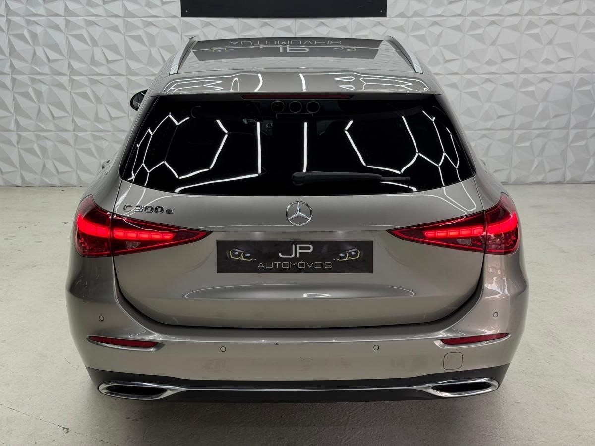 mercedes-benz-classe-c-2023-hibrido-a-gasolina-1999cc