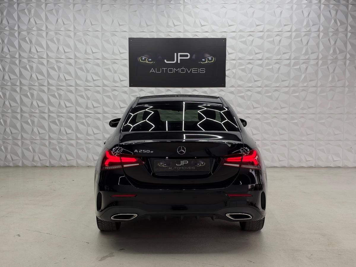 mercedes-benz-classe-a-2021-hibrido-a-gasolina-1331cc