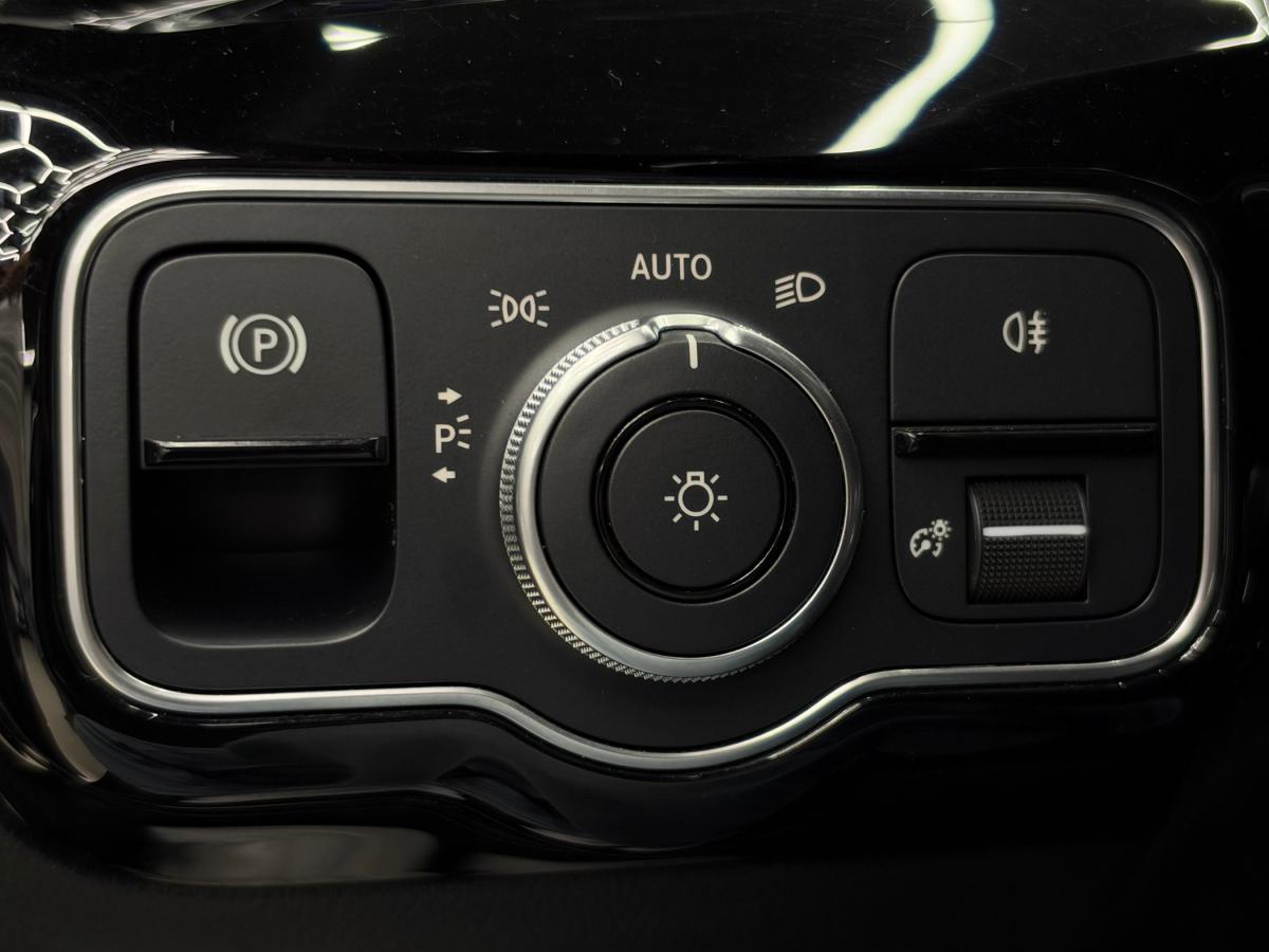 mercedes-benz-classe-a-2021-hibrido-a-gasolina-1331cc