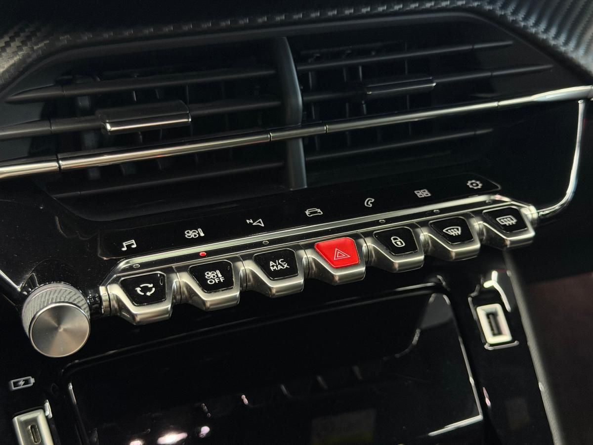 peugeot-2008-2021-diesel-1499cc