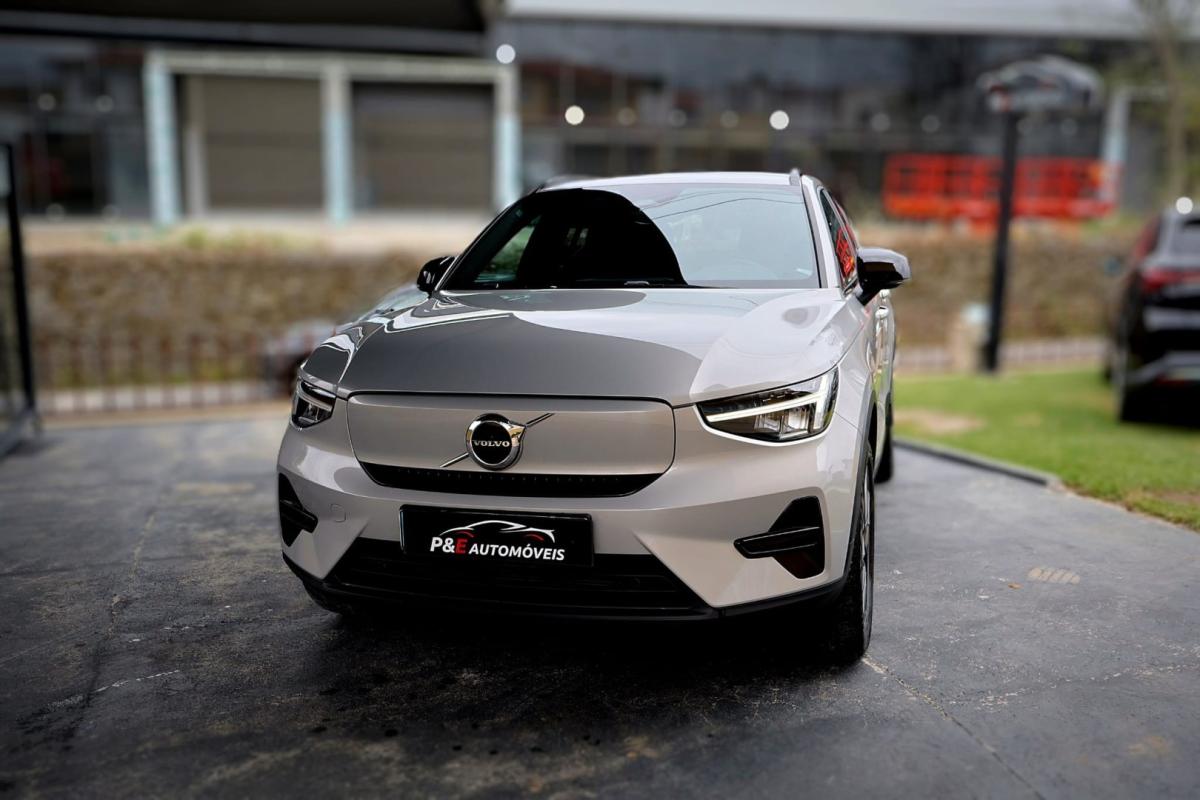 volvo-xc40-2023-eletrico-0cc