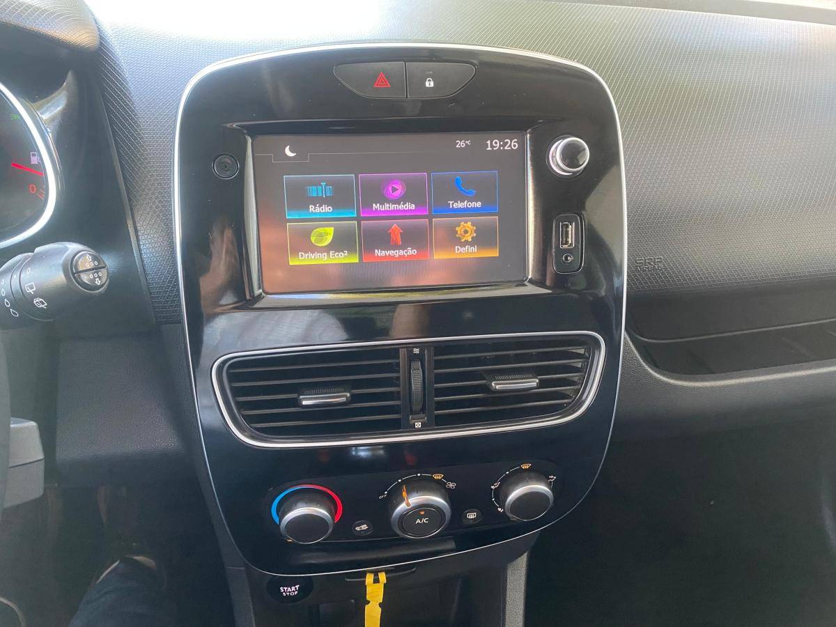 renault-clio-2017-gasolina-898cc