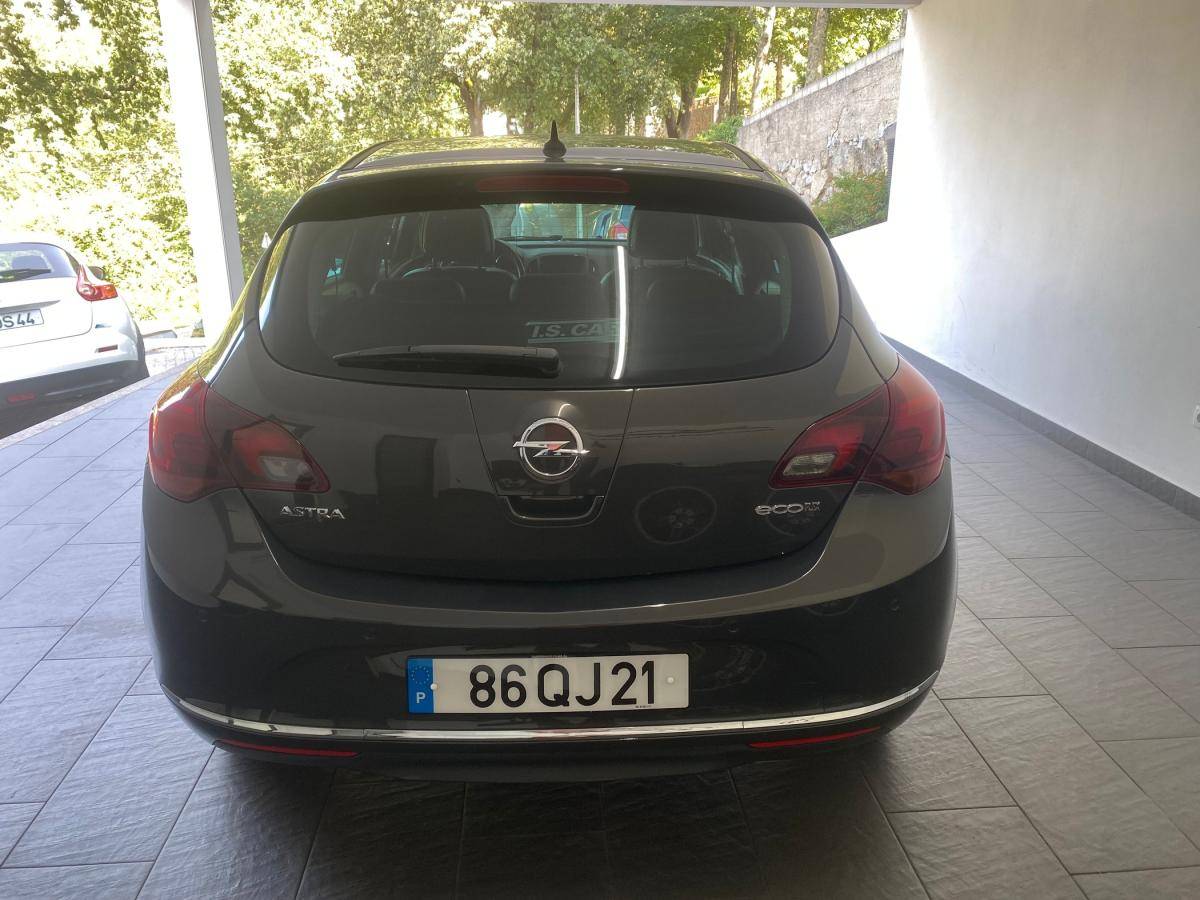 opel-astra-2015-diesel-1598cc