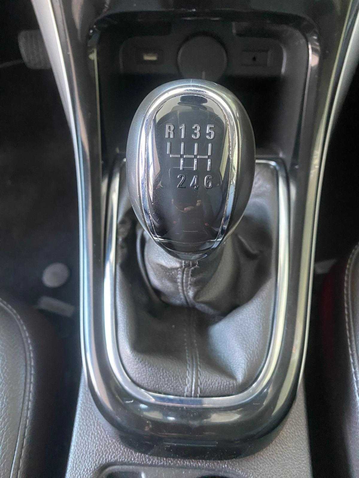 opel-astra-2015-diesel-1598cc