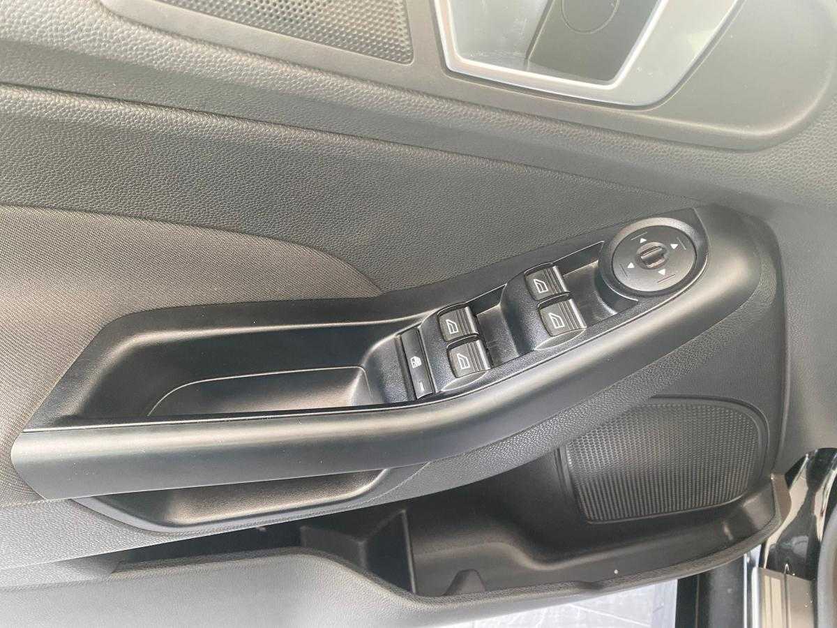 ford-fiesta-2016-gasolina-998cc