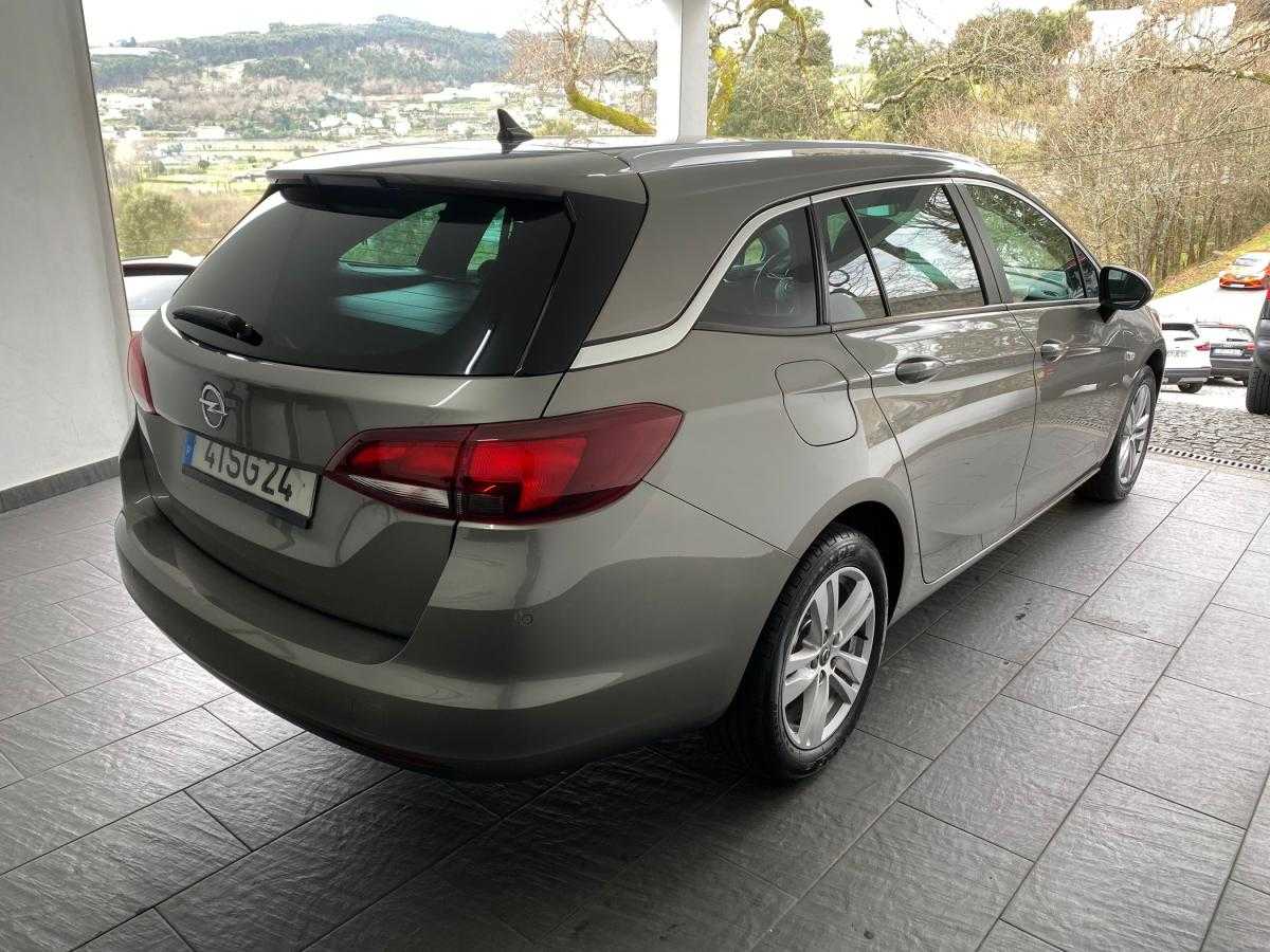 opel-astra-sport-tourer-2016-diesel-1598cc