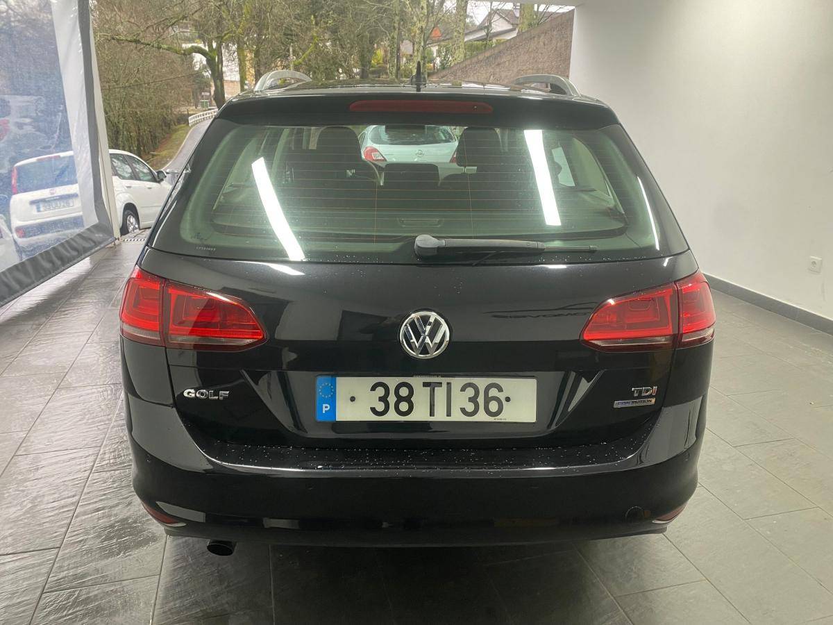 volkswagen-golf-variant-2014-diesel-1598cc