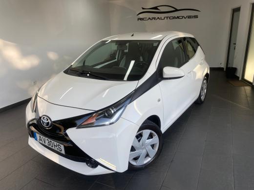 toyota-aygo-2016-gasolina-998cc