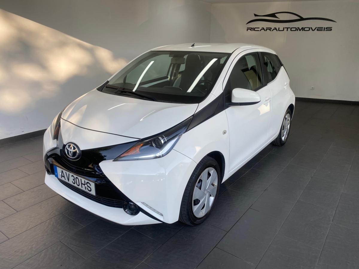 toyota-aygo-2016-gasolina-998cc