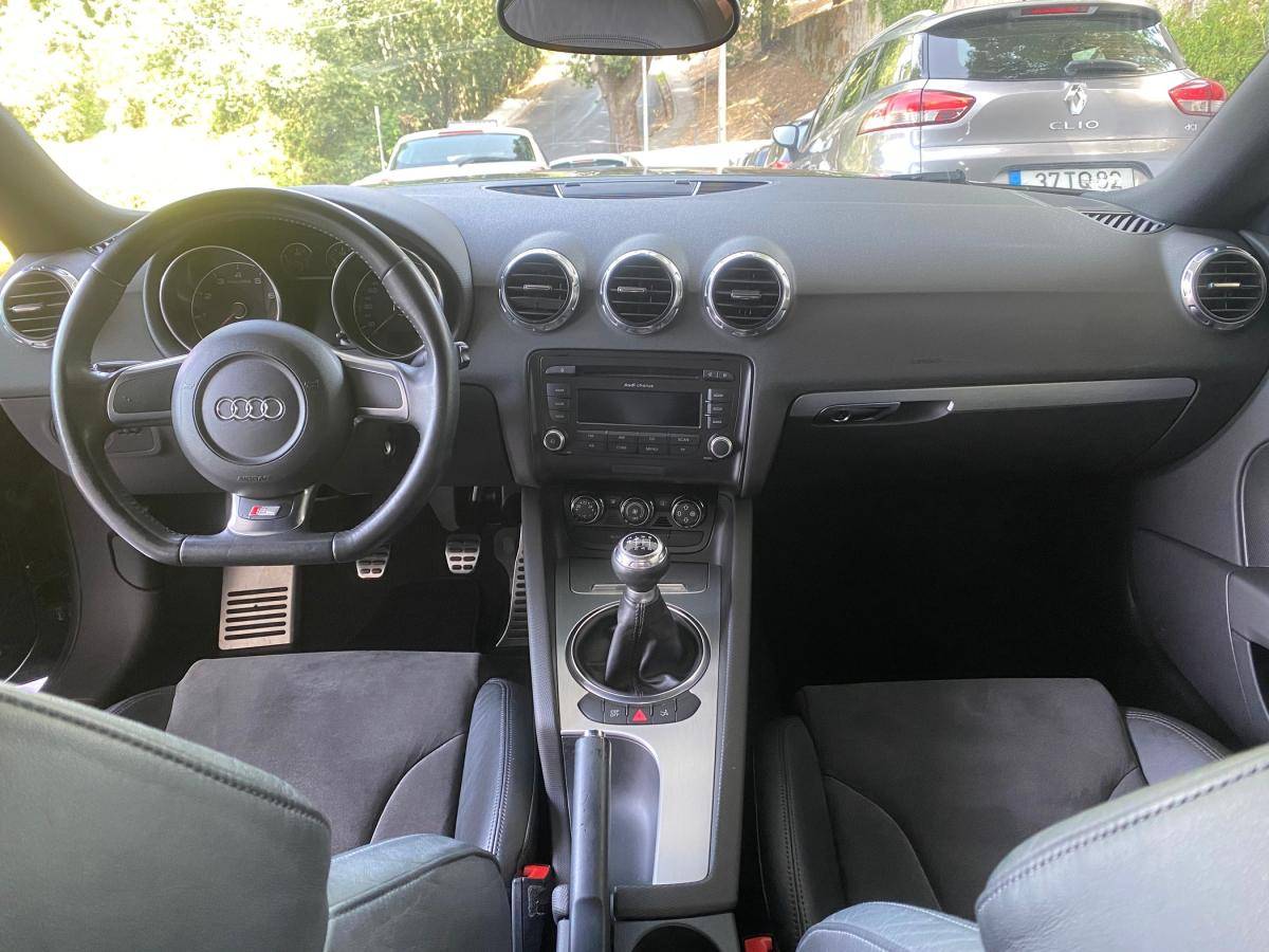 audi-tt-2008-gasolina-1984cc