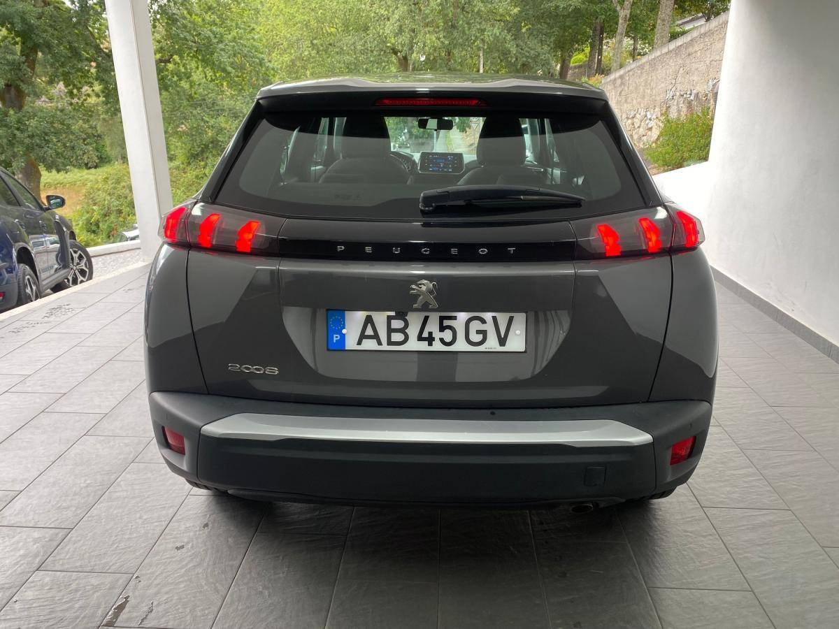 peugeot-2008-2020-gasolina-1199cc