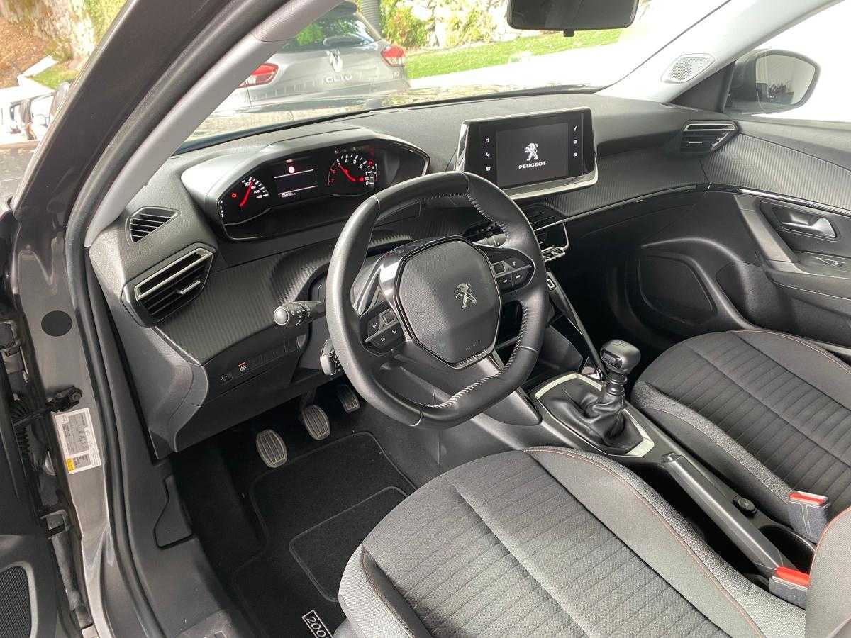 peugeot-2008-2020-gasolina-1199cc