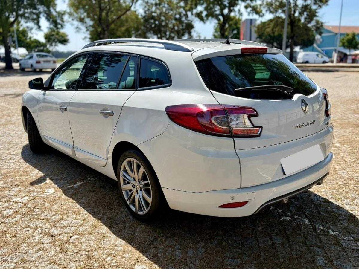 renault-megane-sport-tourer-2013-diesel-1461cc
