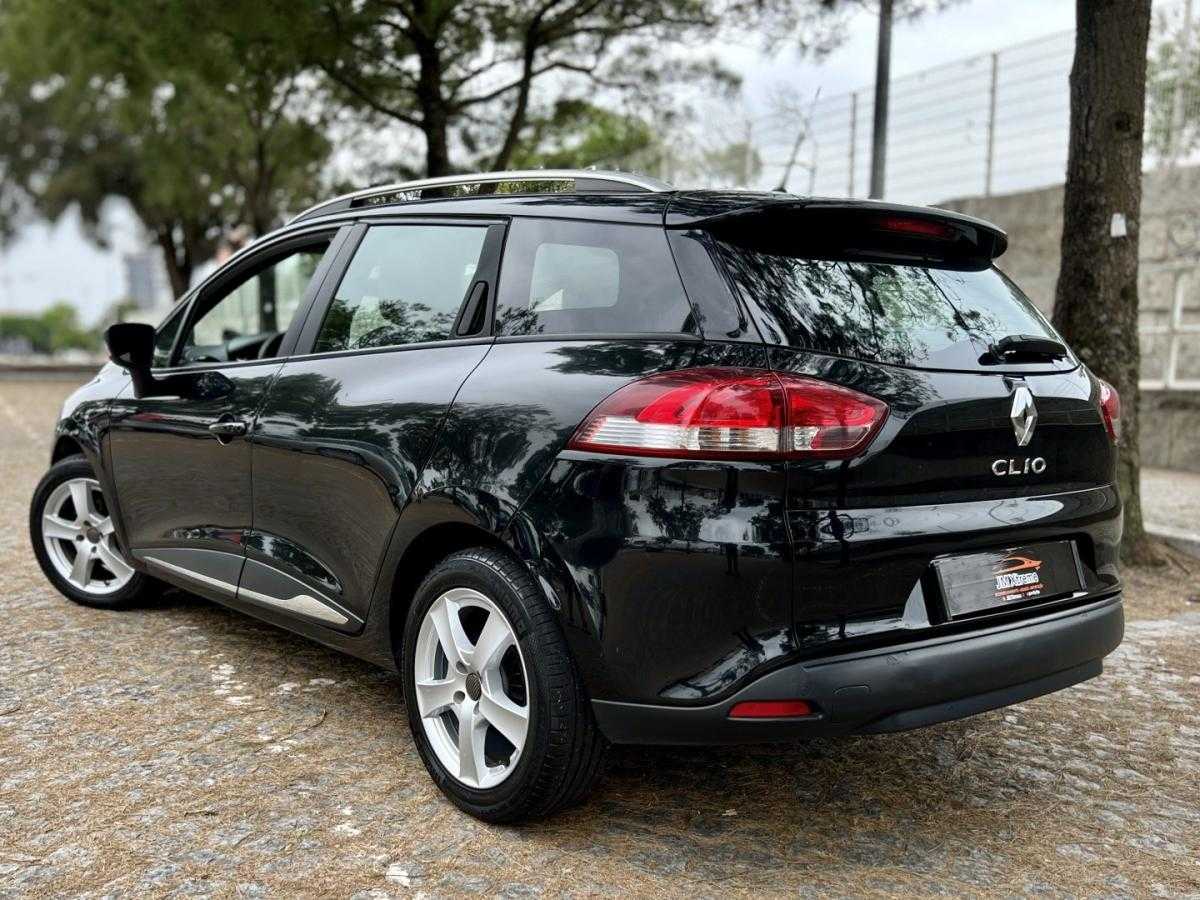renault-clio-sport-tourer-2013-diesel-1461cc