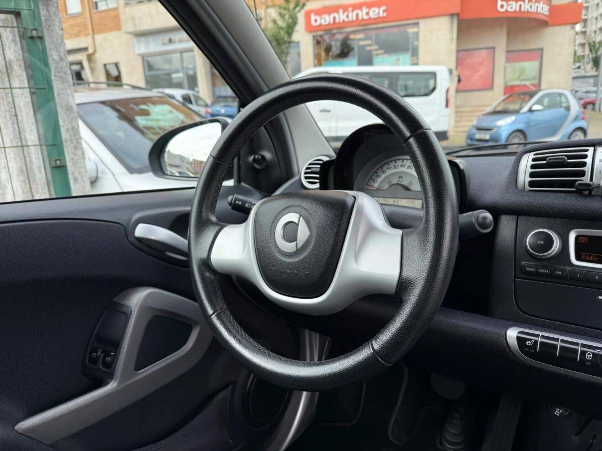 smart-fortwo-2011-gasolina-999cc