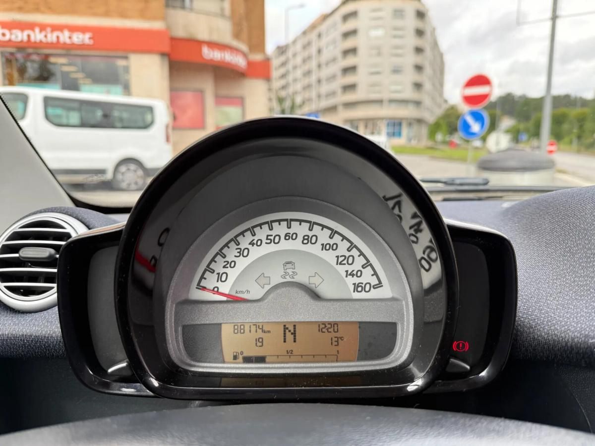 smart-fortwo-2011-gasolina-999cc