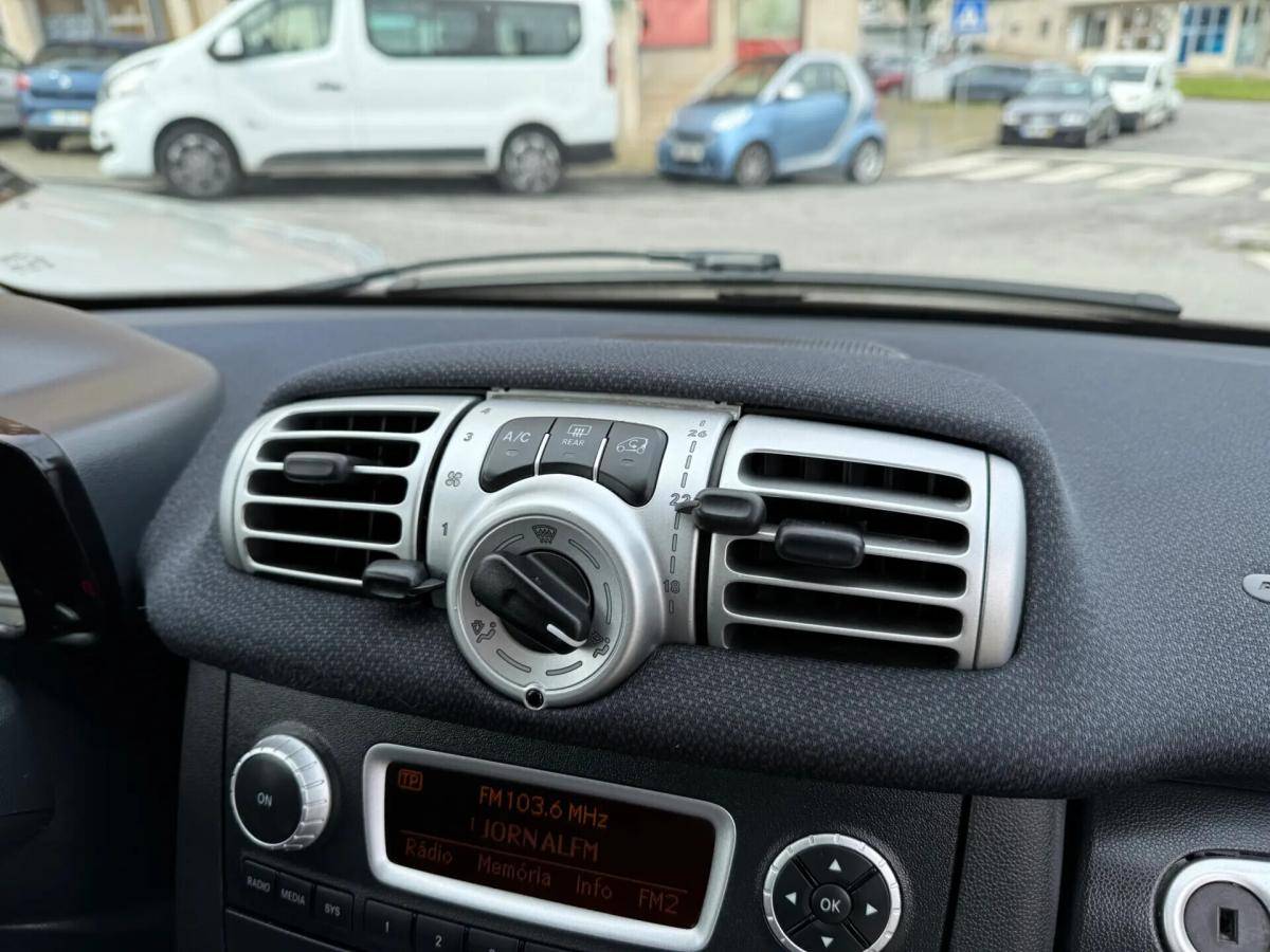 smart-fortwo-2011-gasolina-999cc