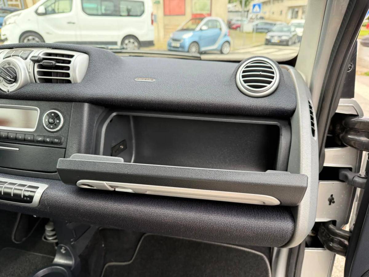 smart-fortwo-2011-gasolina-999cc
