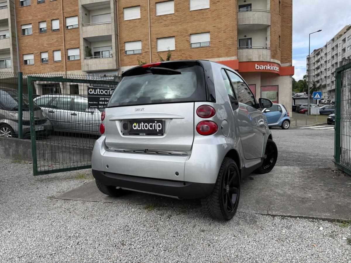 smart-fortwo-2011-gasolina-999cc