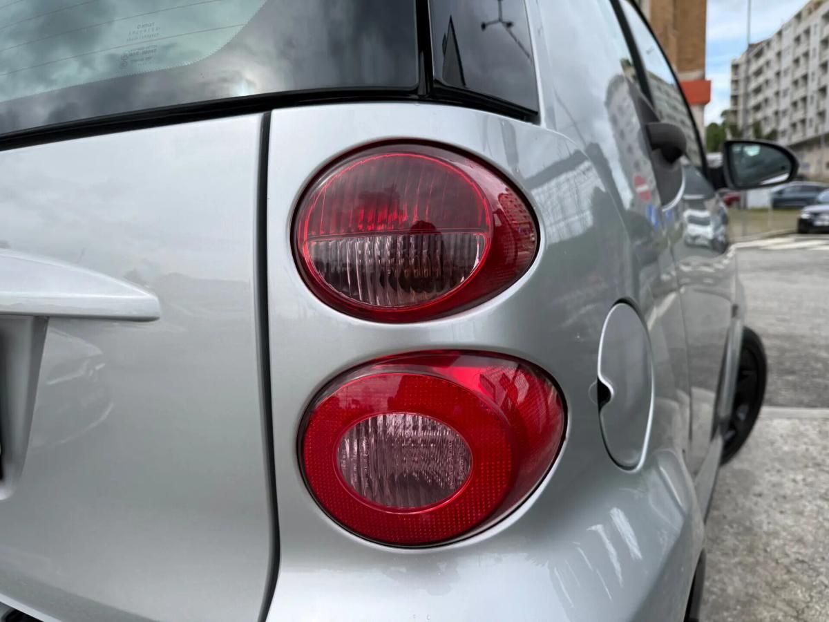 smart-fortwo-2011-gasolina-999cc