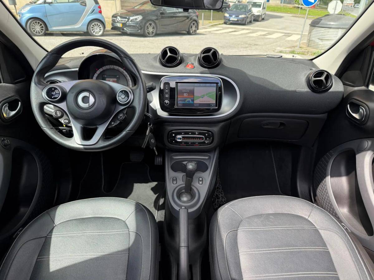 smart-forfour-2018-gasolina-898cc