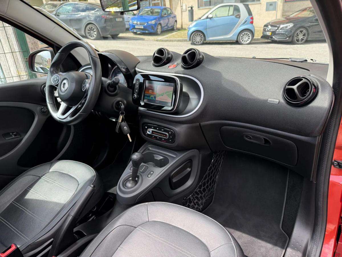 smart-forfour-2018-gasolina-898cc