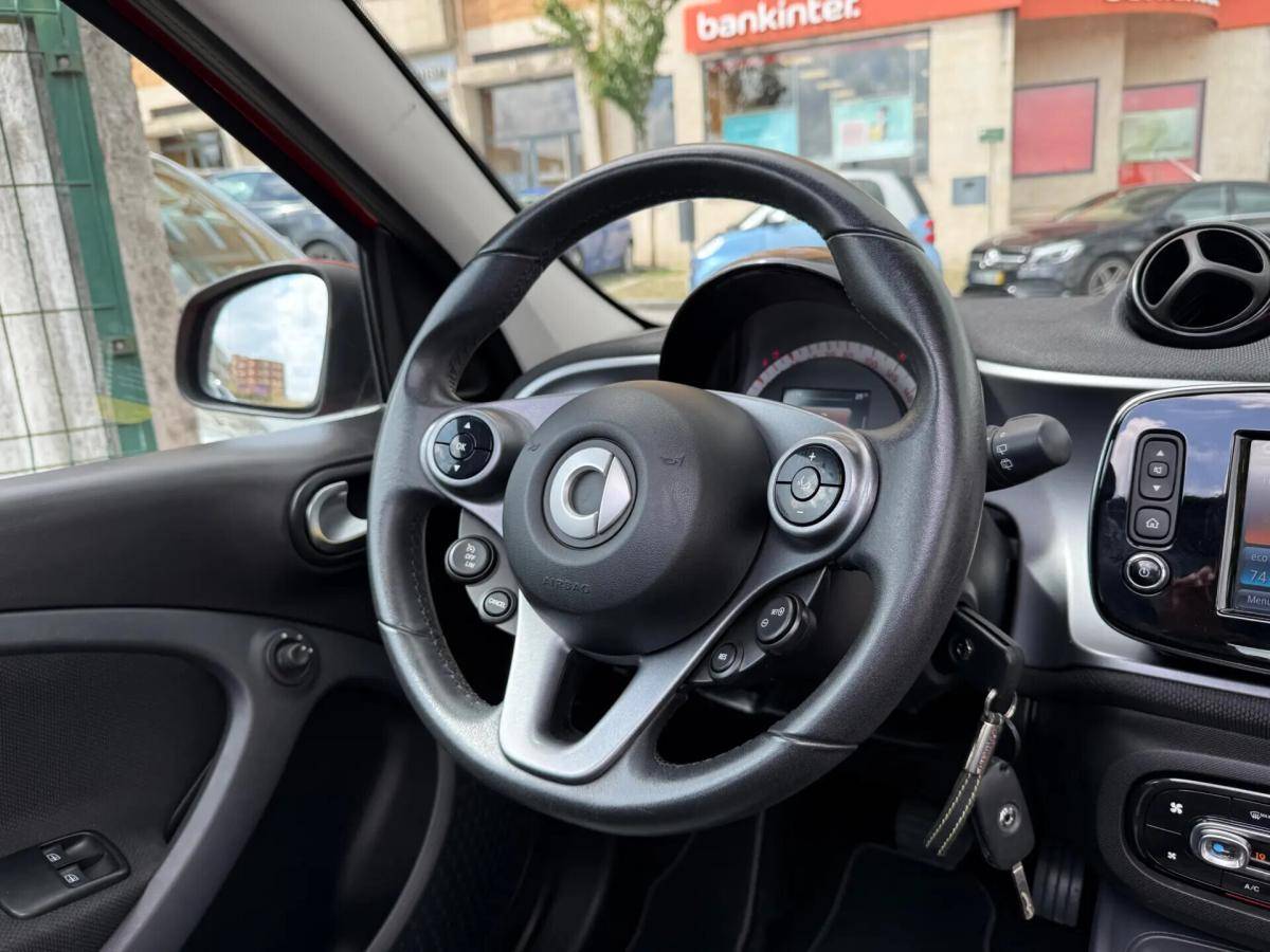 smart-forfour-2018-gasolina-898cc