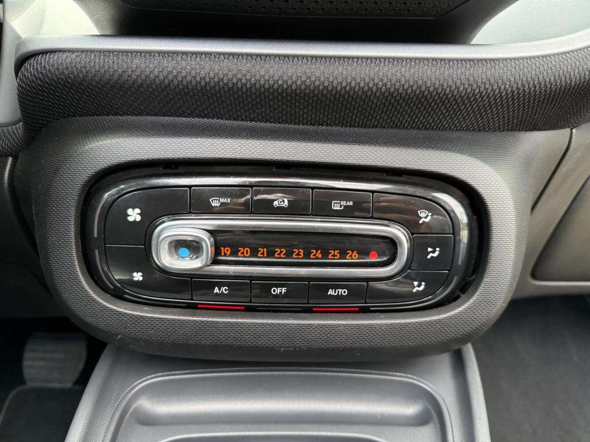 smart-forfour-2018-gasolina-898cc